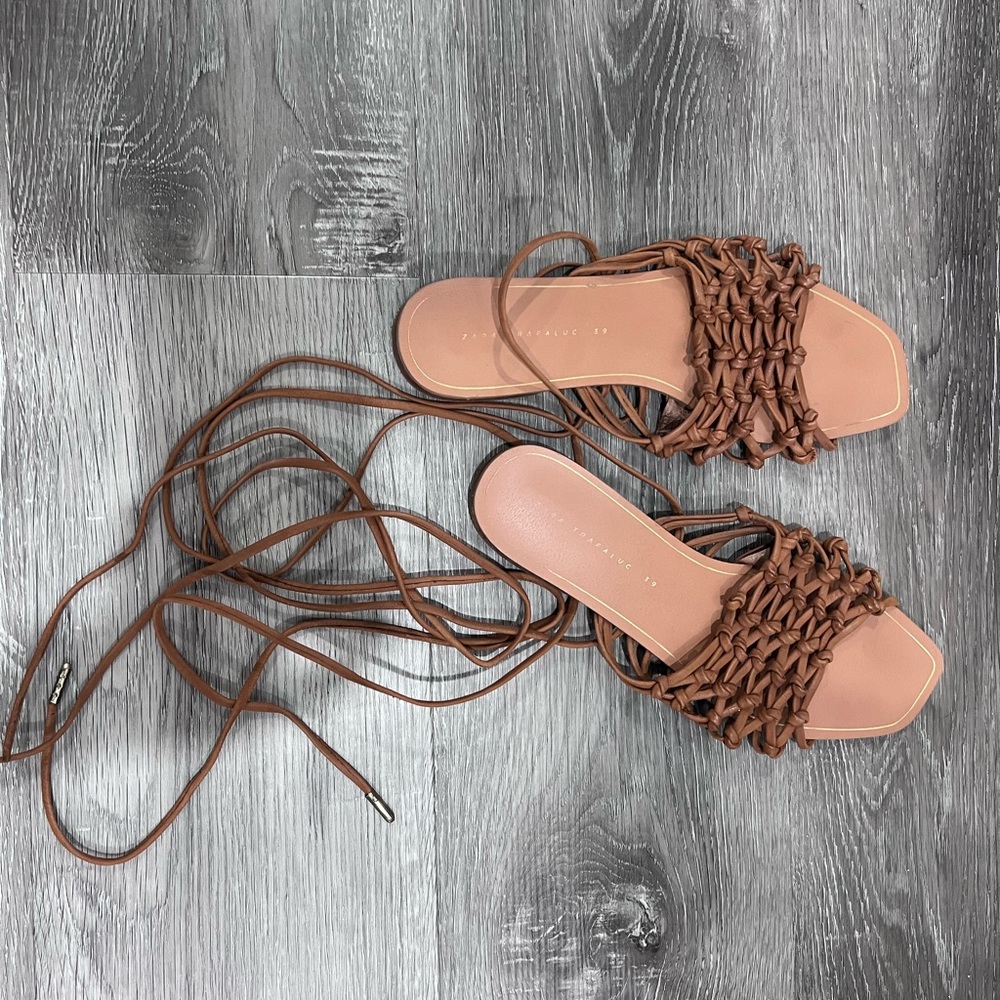 Strappy summer sandals from Zara